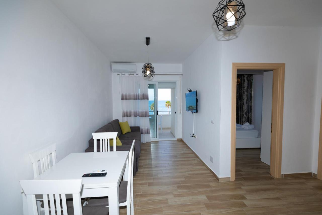 Seaview Apartments Vlorë Buitenkant foto