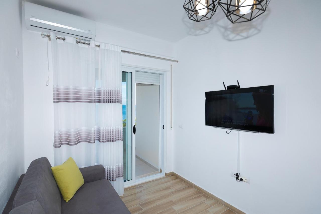 Seaview Apartments Vlorë Buitenkant foto