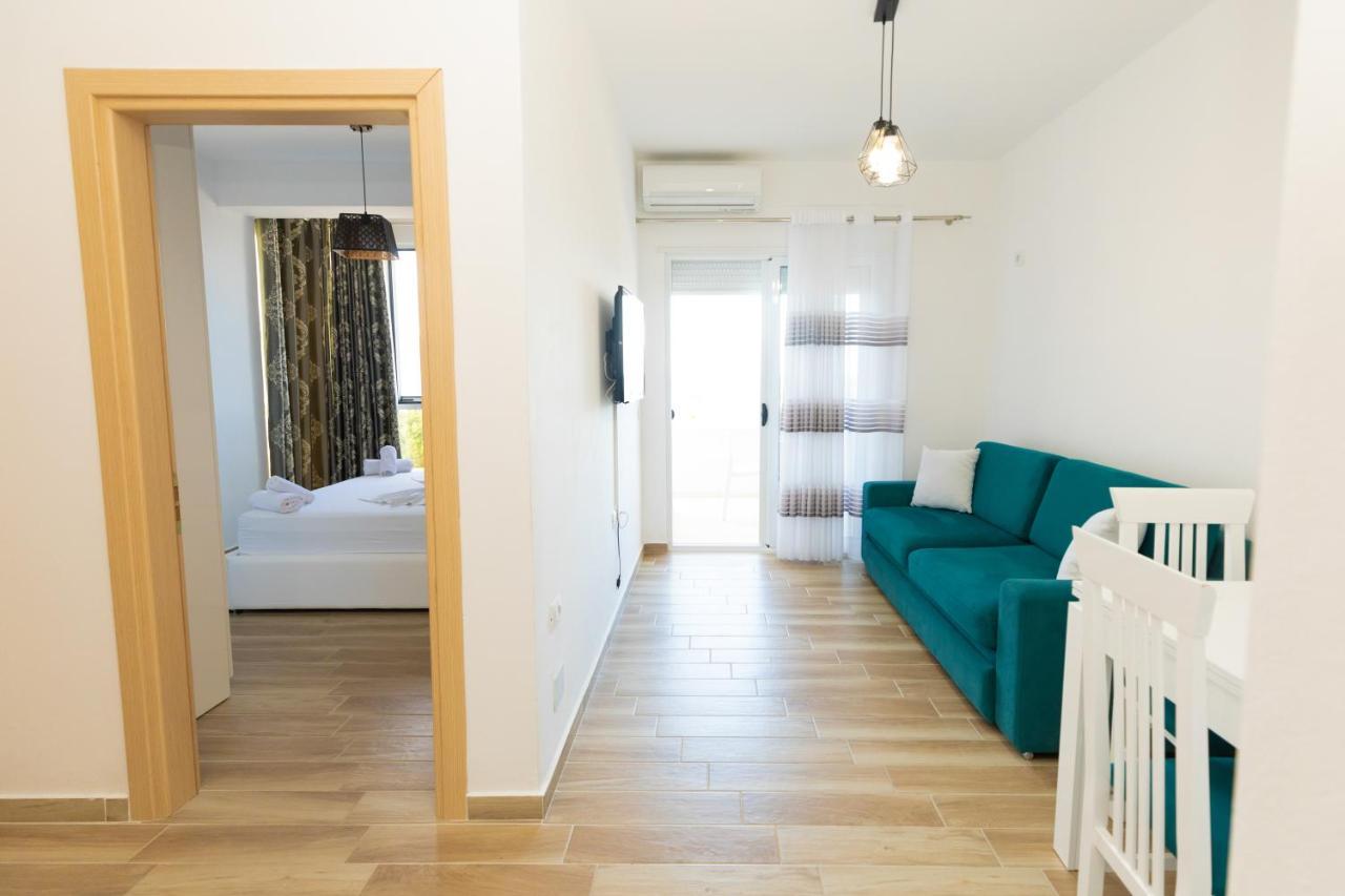Seaview Apartments Vlorë Buitenkant foto