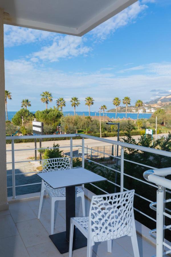Seaview Apartments Vlorë Buitenkant foto